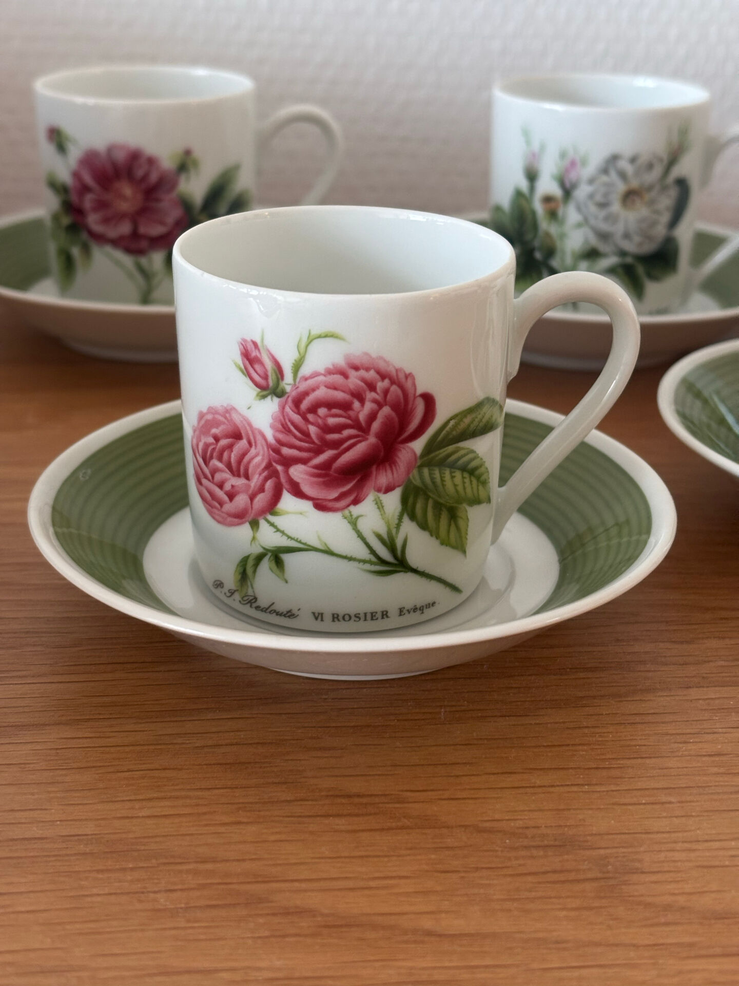 6 cups 5 saucers floral porcelain Hutschenreuther