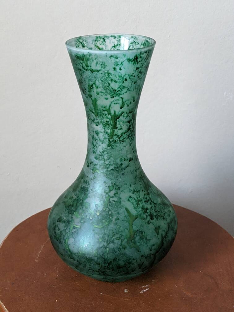 Murano blown glass vase, handcrafted in Italy