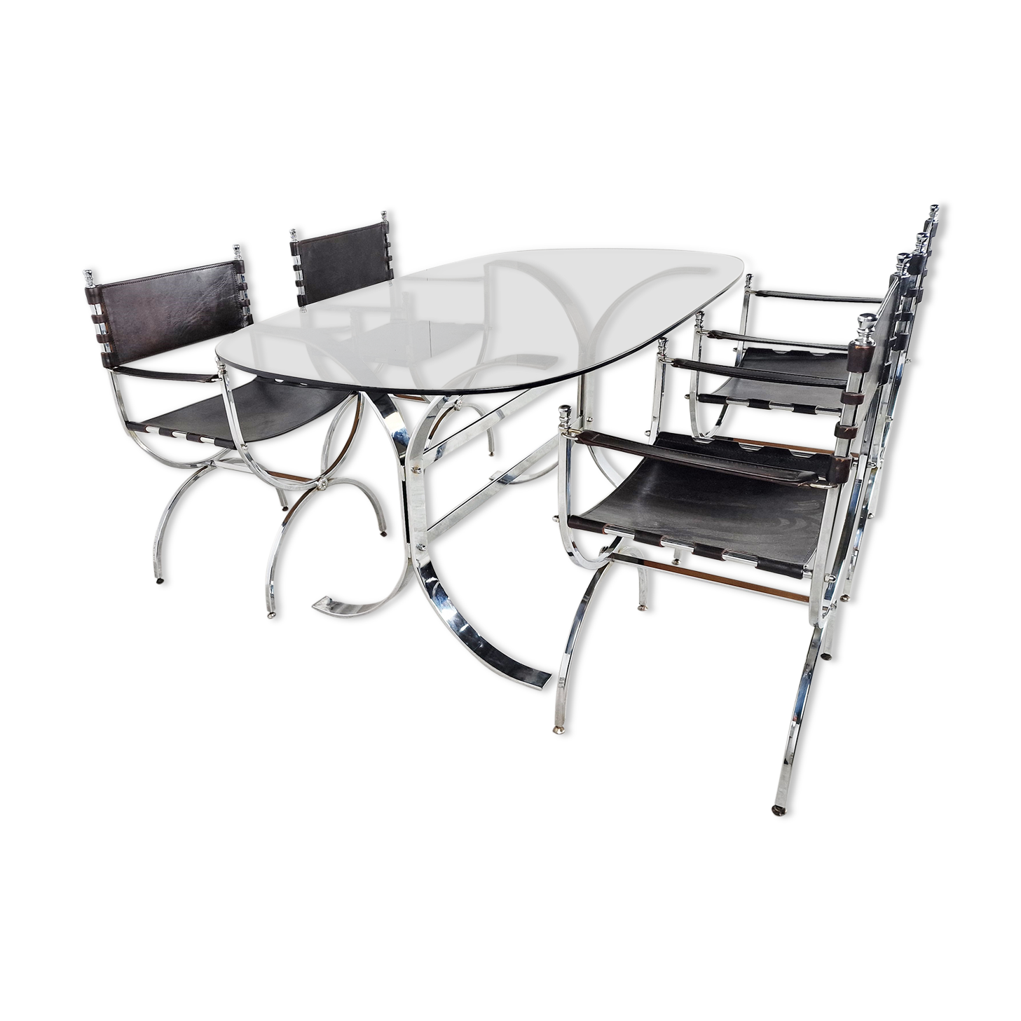 Chaises et table, années 1960