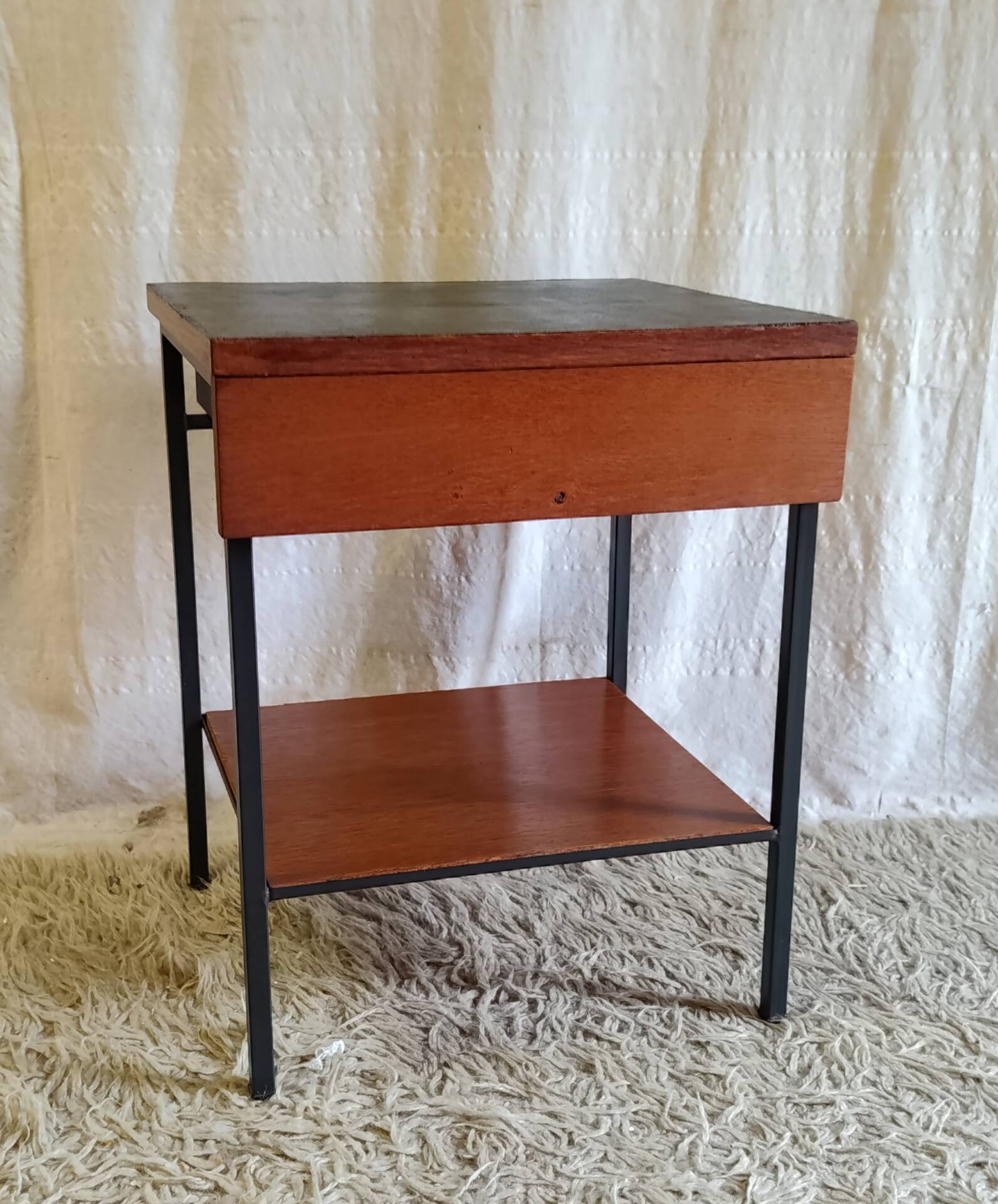Modernist bedside table in wood and metal - 1950s/60s