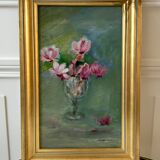 Signed bouquet of flowers table