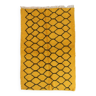 Tapis Jaune et Noir -  247 x 160 cm