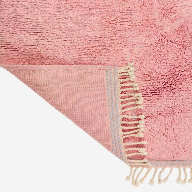 Tapis blanche rose en laine fait main traditionnelle 250cmx150cm