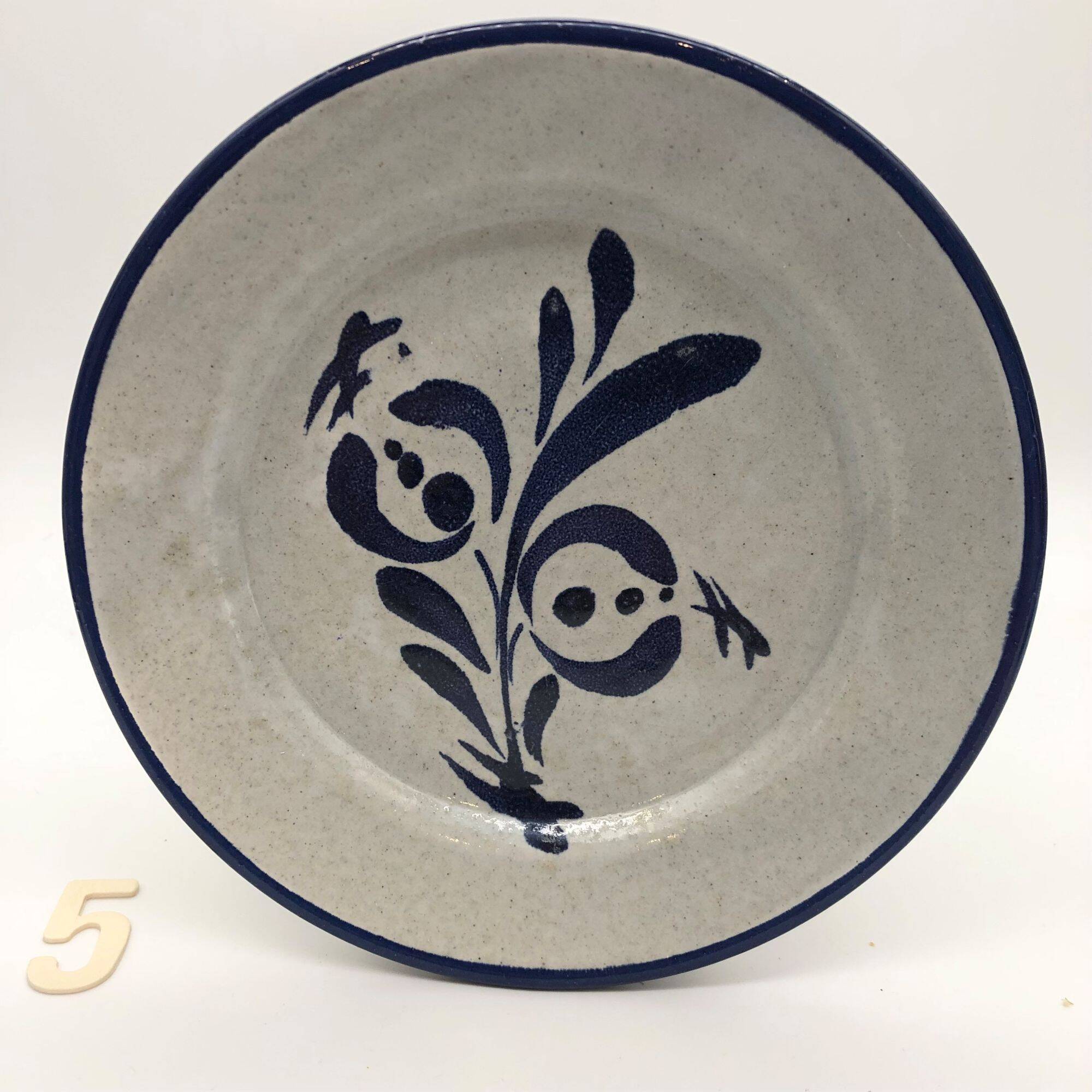 6 dessert plates, St Clément. Hand-painted decoration.