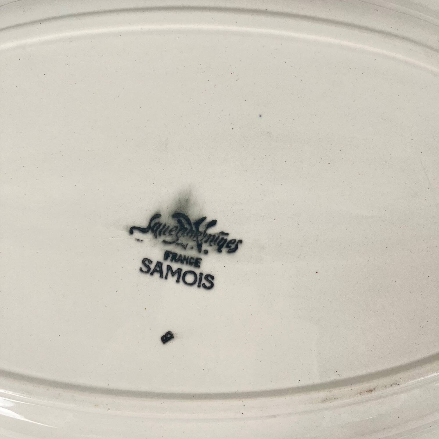 Grand plat ovale Sarreguemines "Samois", début XXe