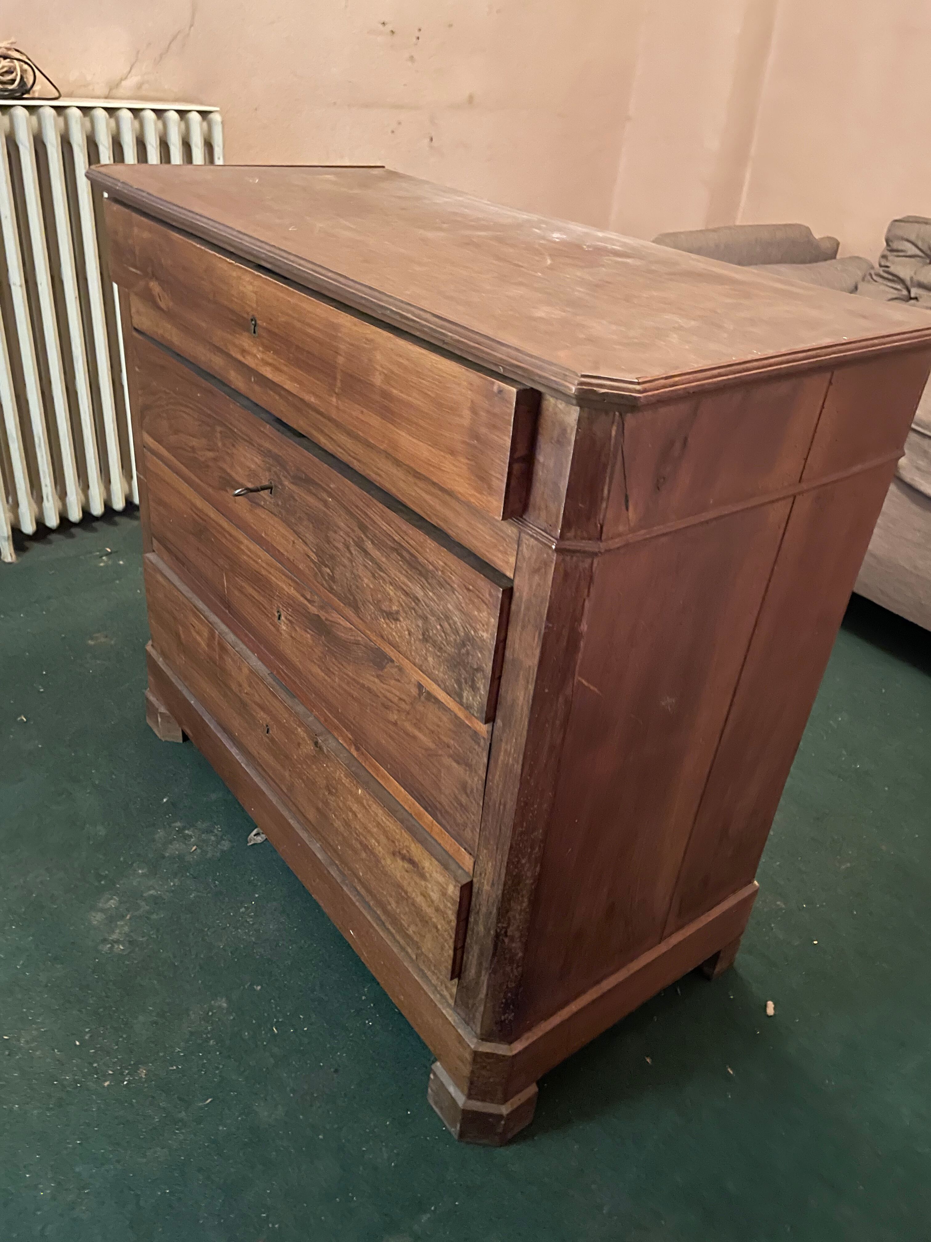 Restoration / Louis-Philippe style commode
