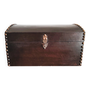 Petit coffre en bois