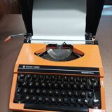 Silver Reed Silverette S Typewriter Orange