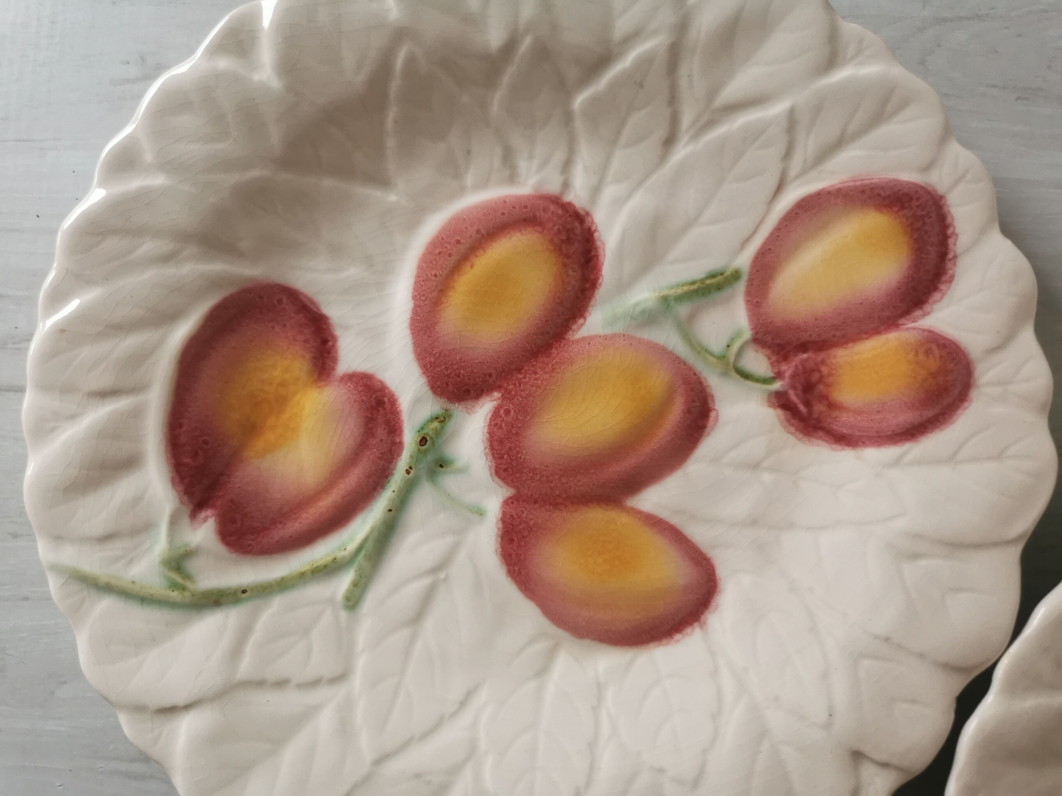 Sarreguemines Cavaillon fruit plates