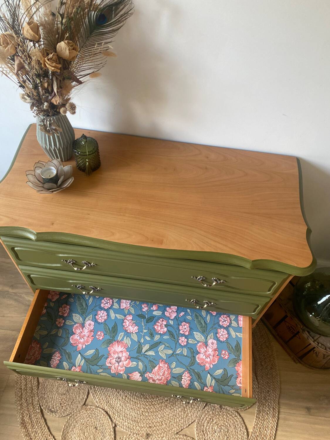 3-drawer chest of drawers redesigned in woody green and wood