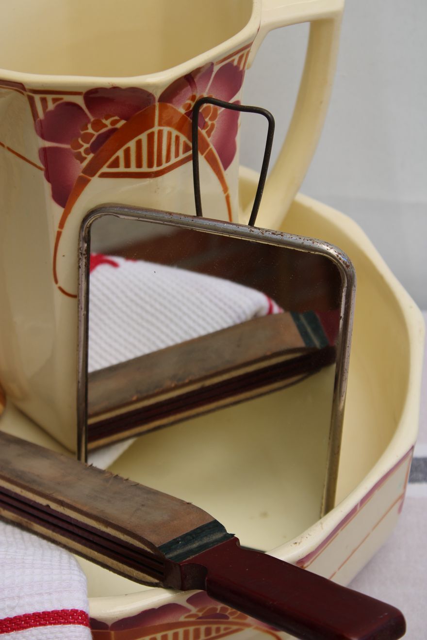 Barber mirror