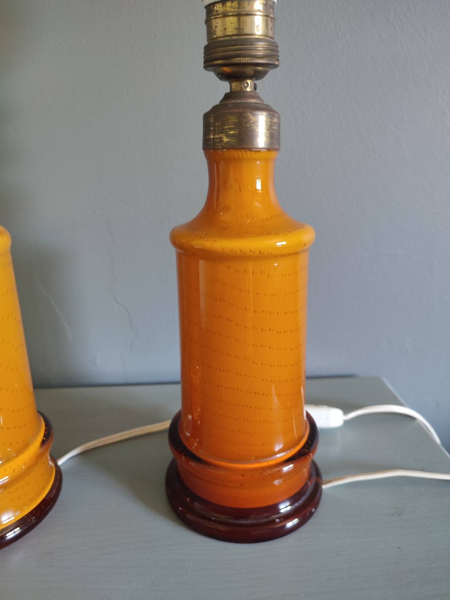 Paire de lampes de table en opaline - années 60/70