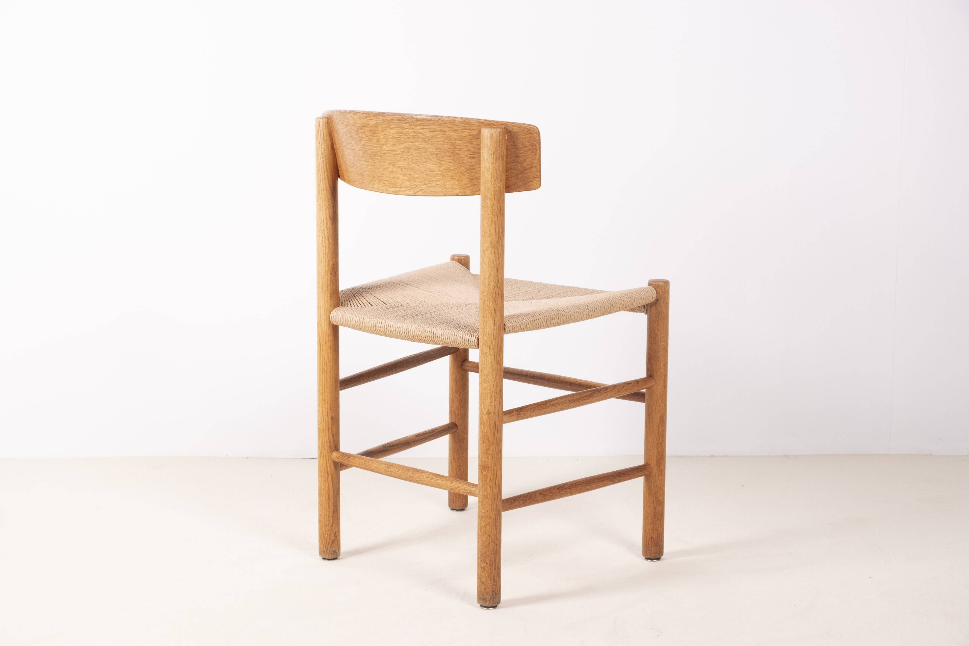 Børge Mogensen J39 People's Chair in Oak, 1950s Denmark