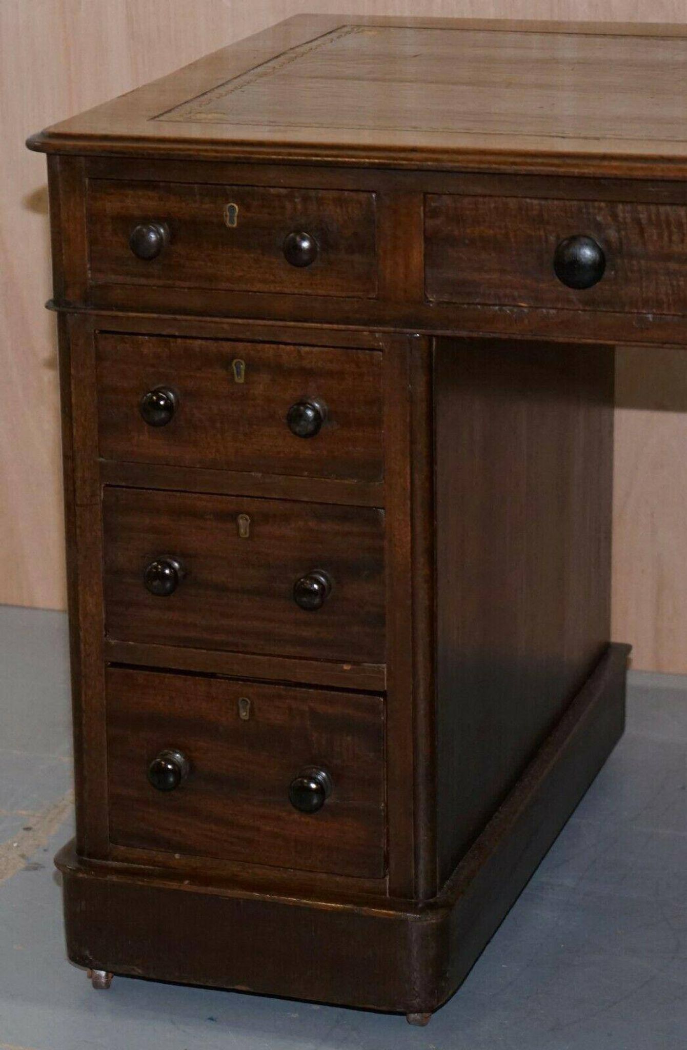 Victorian desk with two columns, hardwood, with VR locks, 1860.