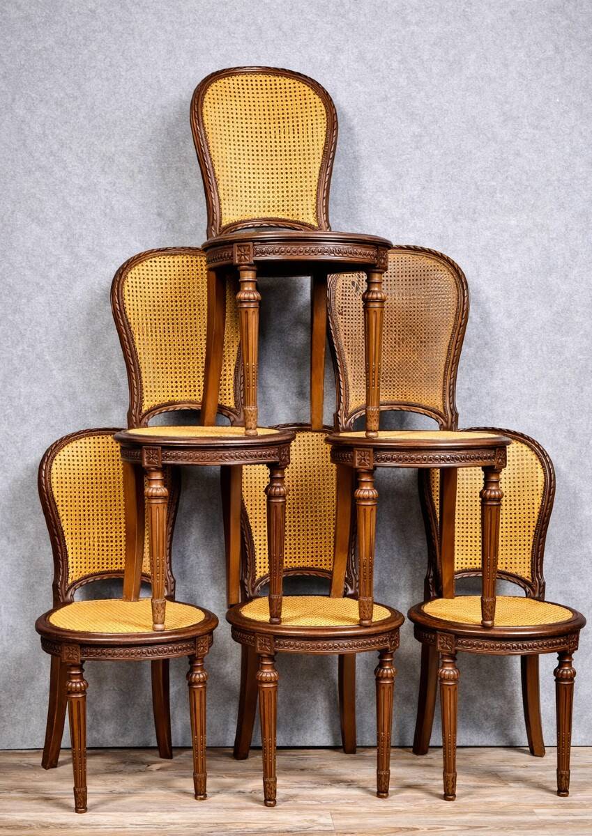 Ensemble de 6 chaises en acajou de style Louis XVI