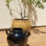 Biot glossy black potiche