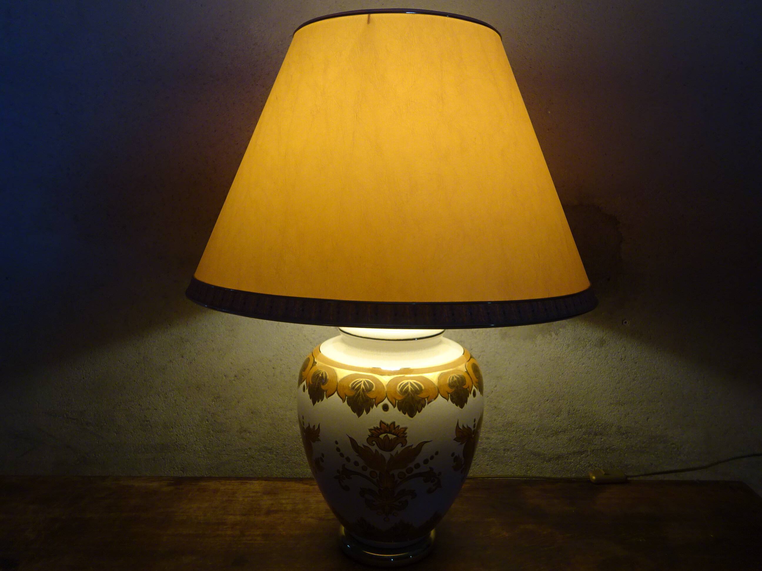 Large Louis Drimmer floor lamp, 74 cm in height.