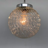 Suspension boule en verre transparent du milieu du siècle, Tchécoslovaquie