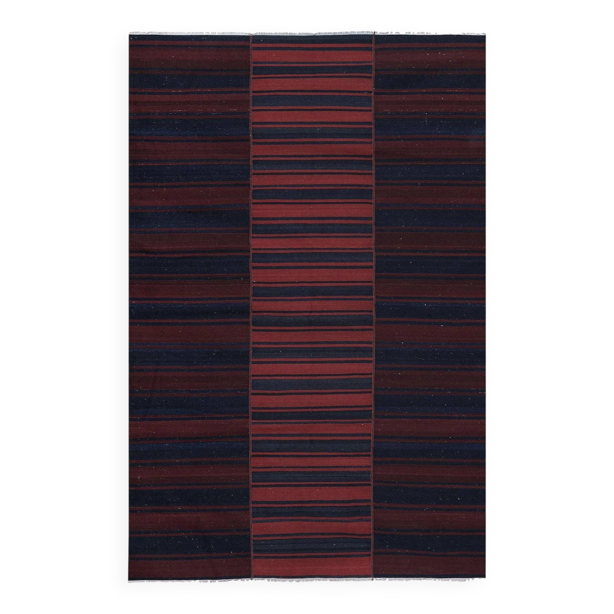 Vintage Turkish kilim, handwoven, 208x325 cm.