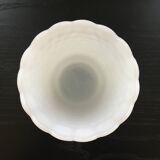 Cache pot en opaline blanche