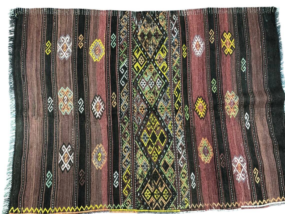 Oushak Handwoven Tribal Kilim Rug