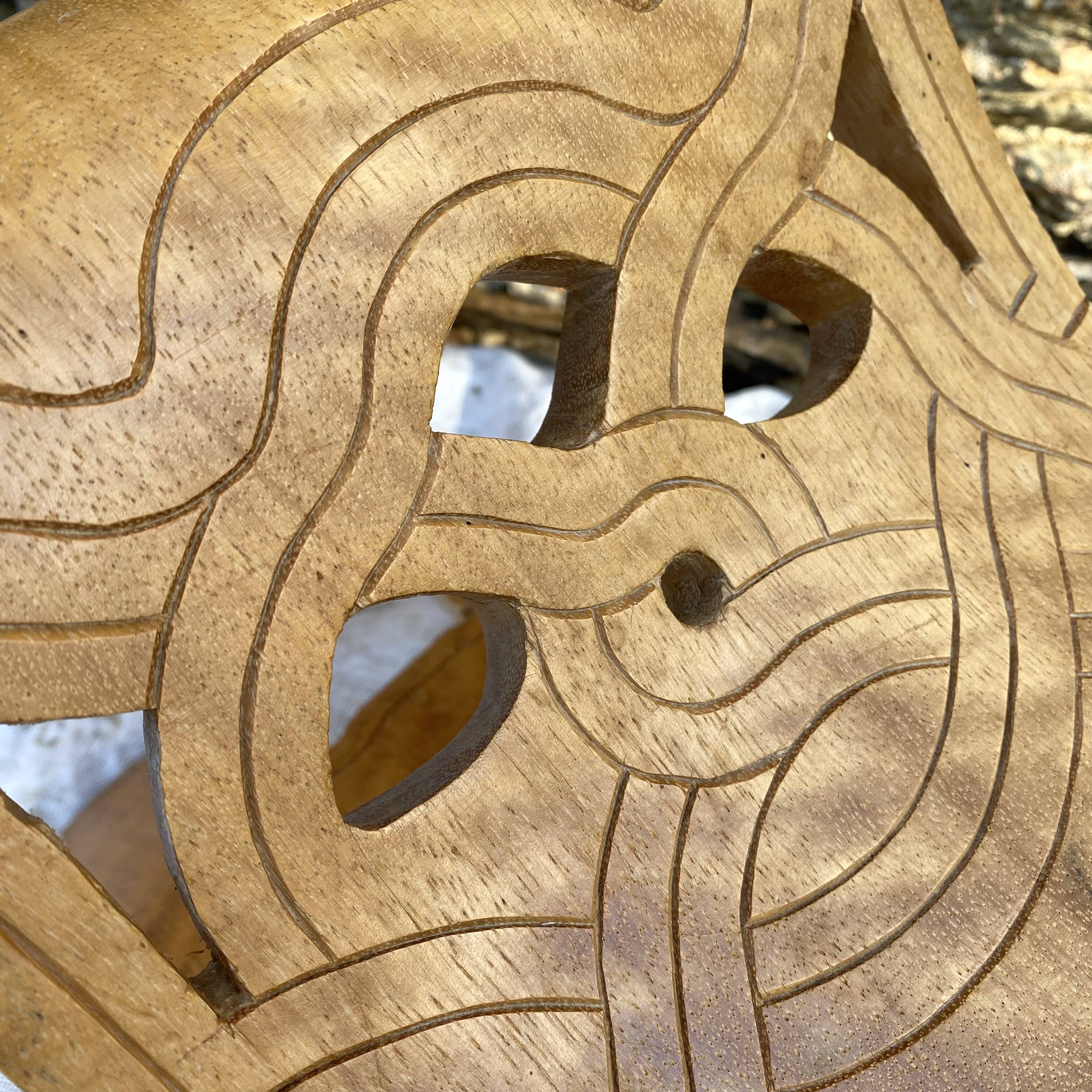 Carved folding stool, Saramaca craftsmanship (Guyana)
