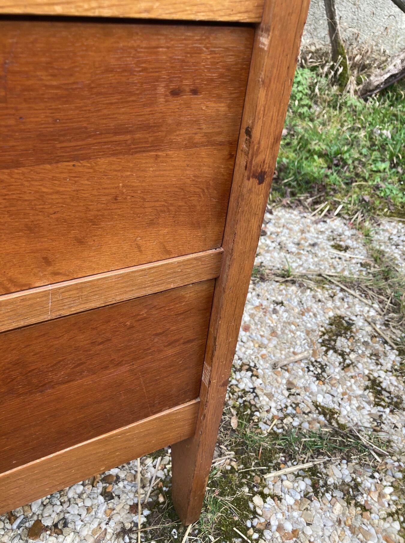 Vintage knitted bonnet feet compass