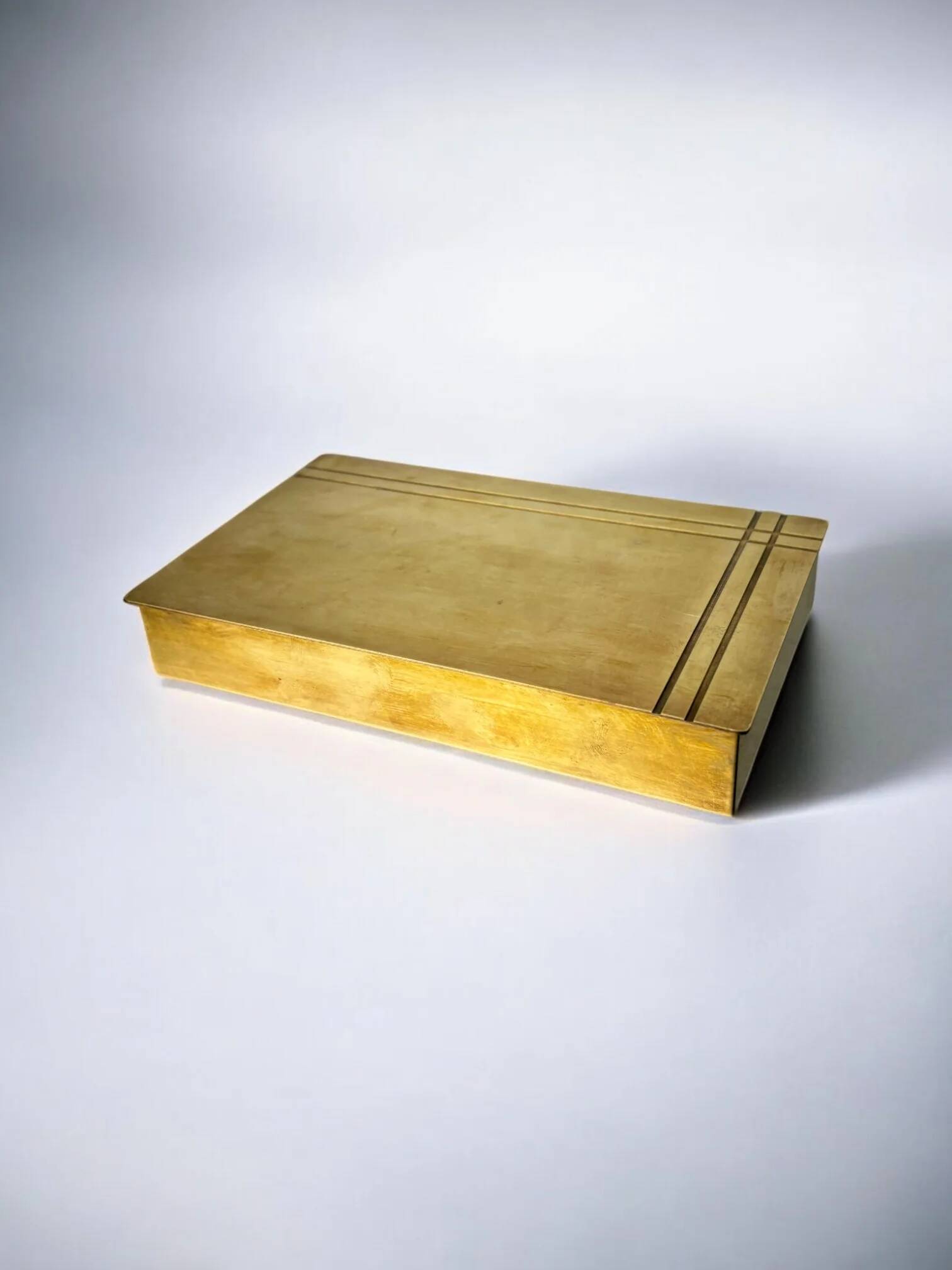 Art deco vanity box in brass, France, 1930s