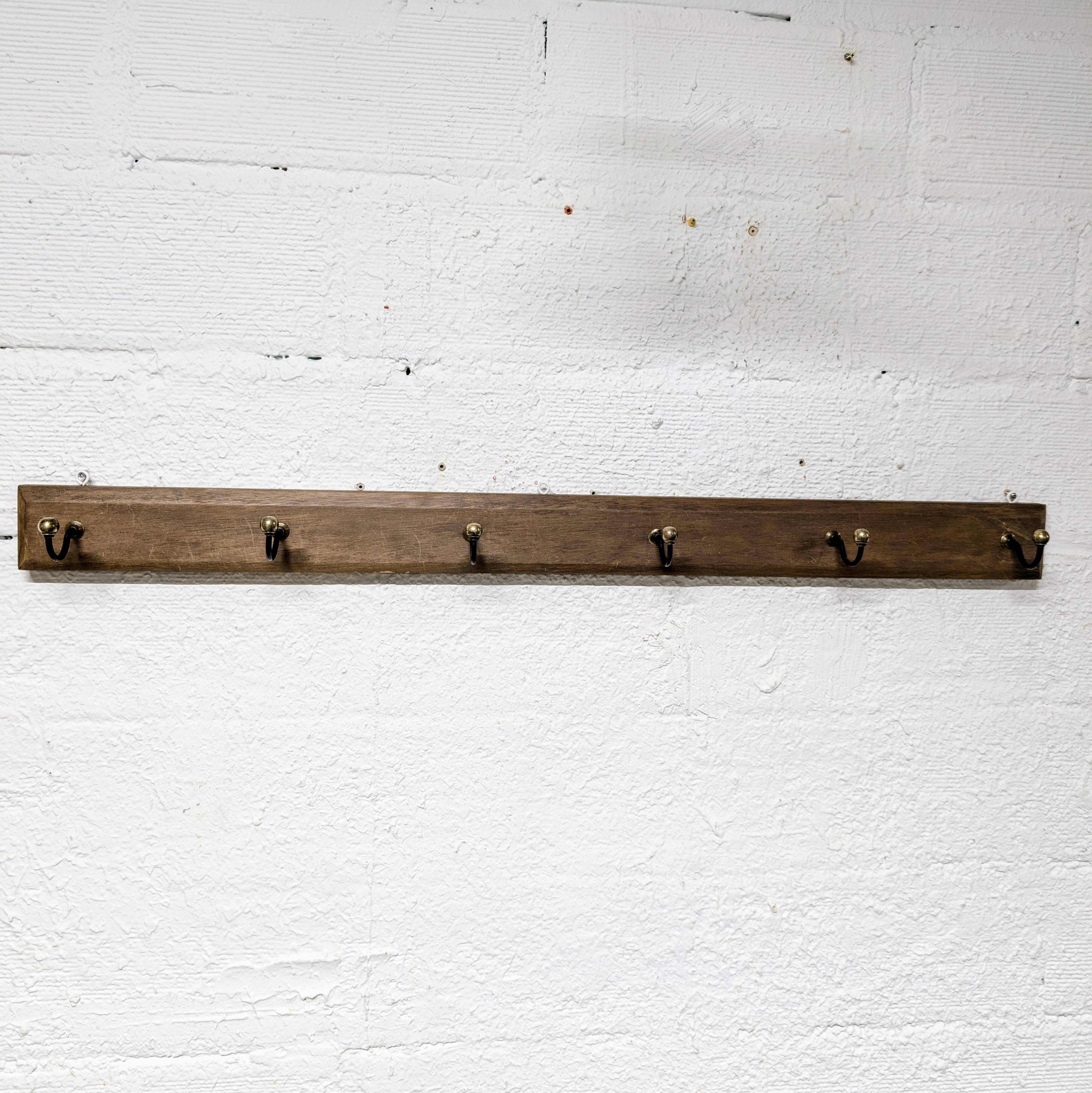 6-hook wall-mounted coat rack