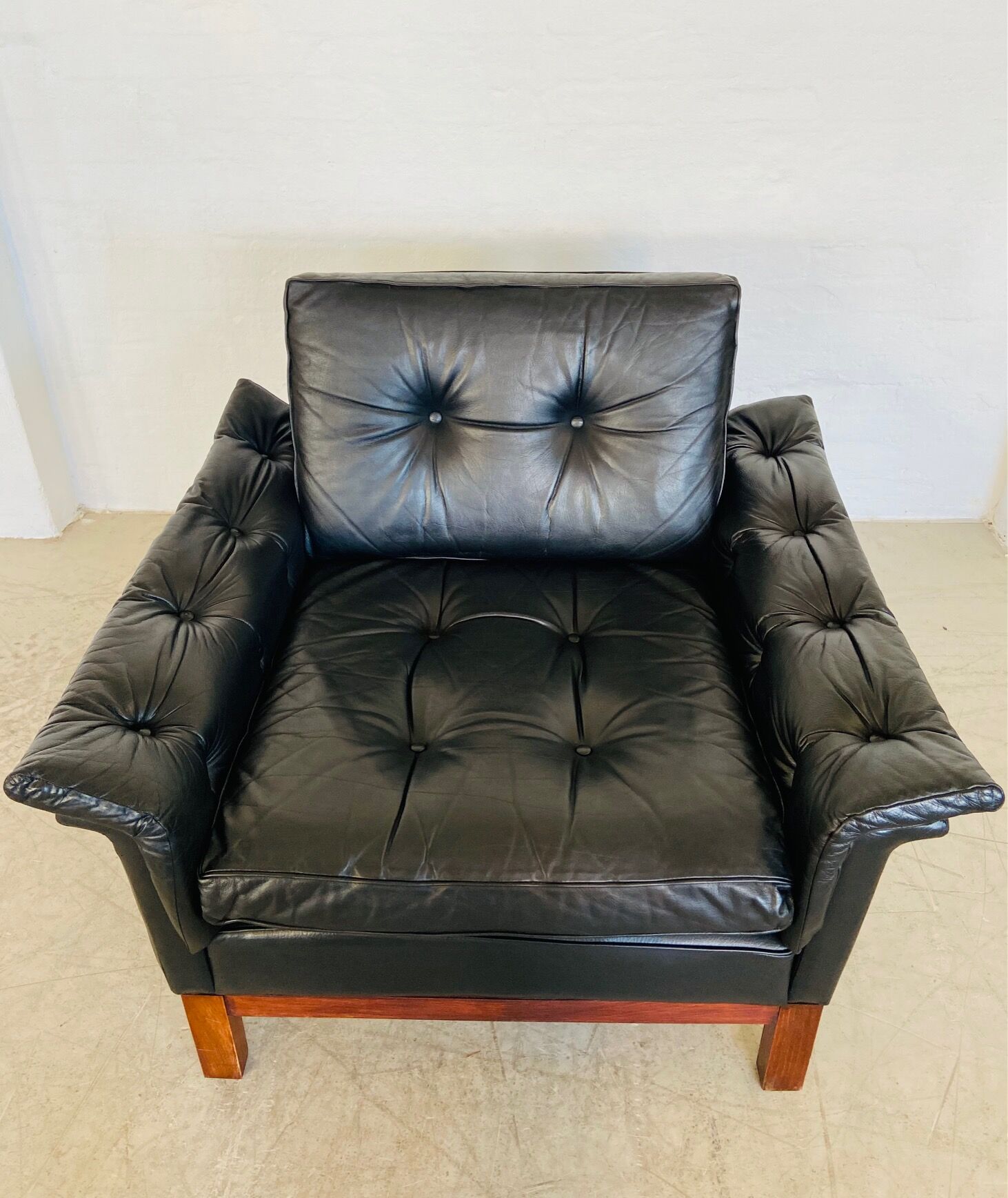 Vintage Danish mid-century black leather armchair – 1970s