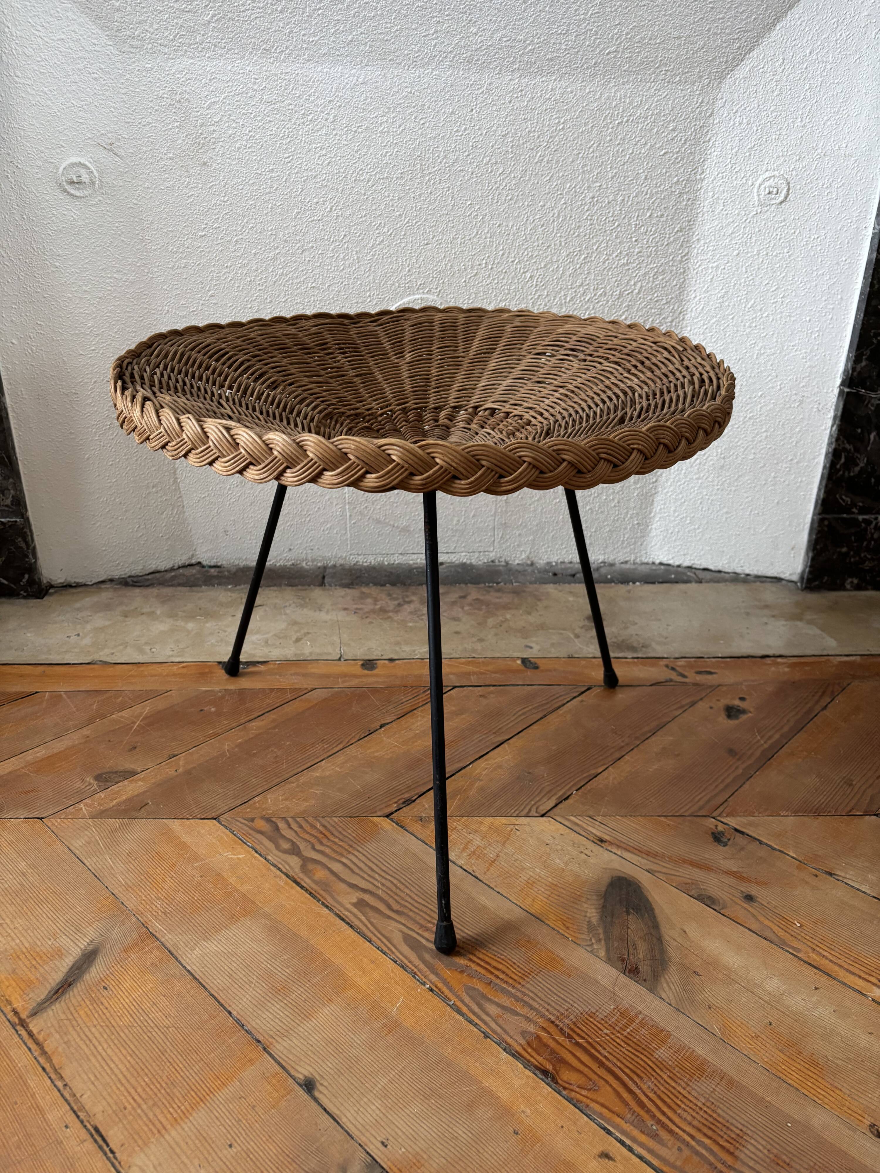 Vintage 1960s wicker coffee table