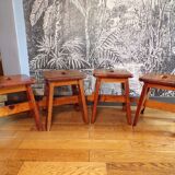 Set of 4 pine mountain stools