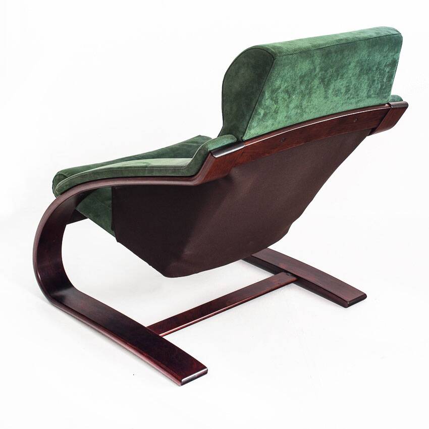 Vintage armchair in Alcantara. Åke Fribyter for Nelo Möbel. Sweden. 1990s.