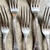 6 silver metal forks