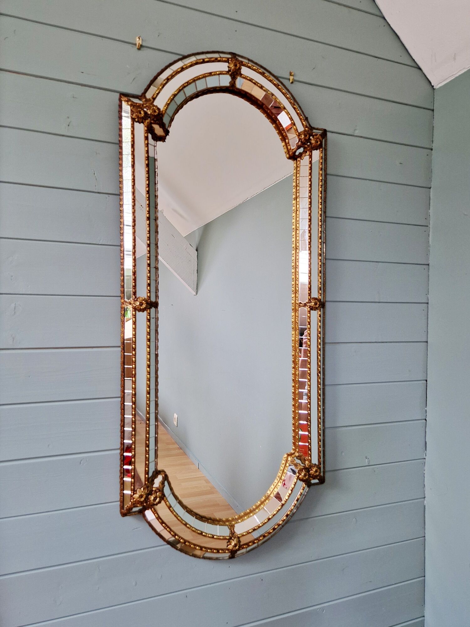 Large Venetian mirror with shutters, 1970-80