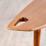 Table basse tripodes en Acajou de Pierre Cruège, 1953