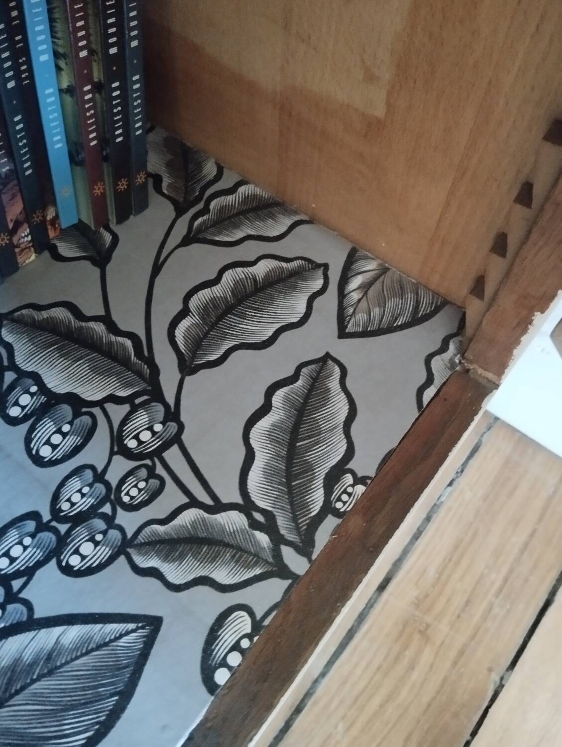 MADO vintage furniture refurbished