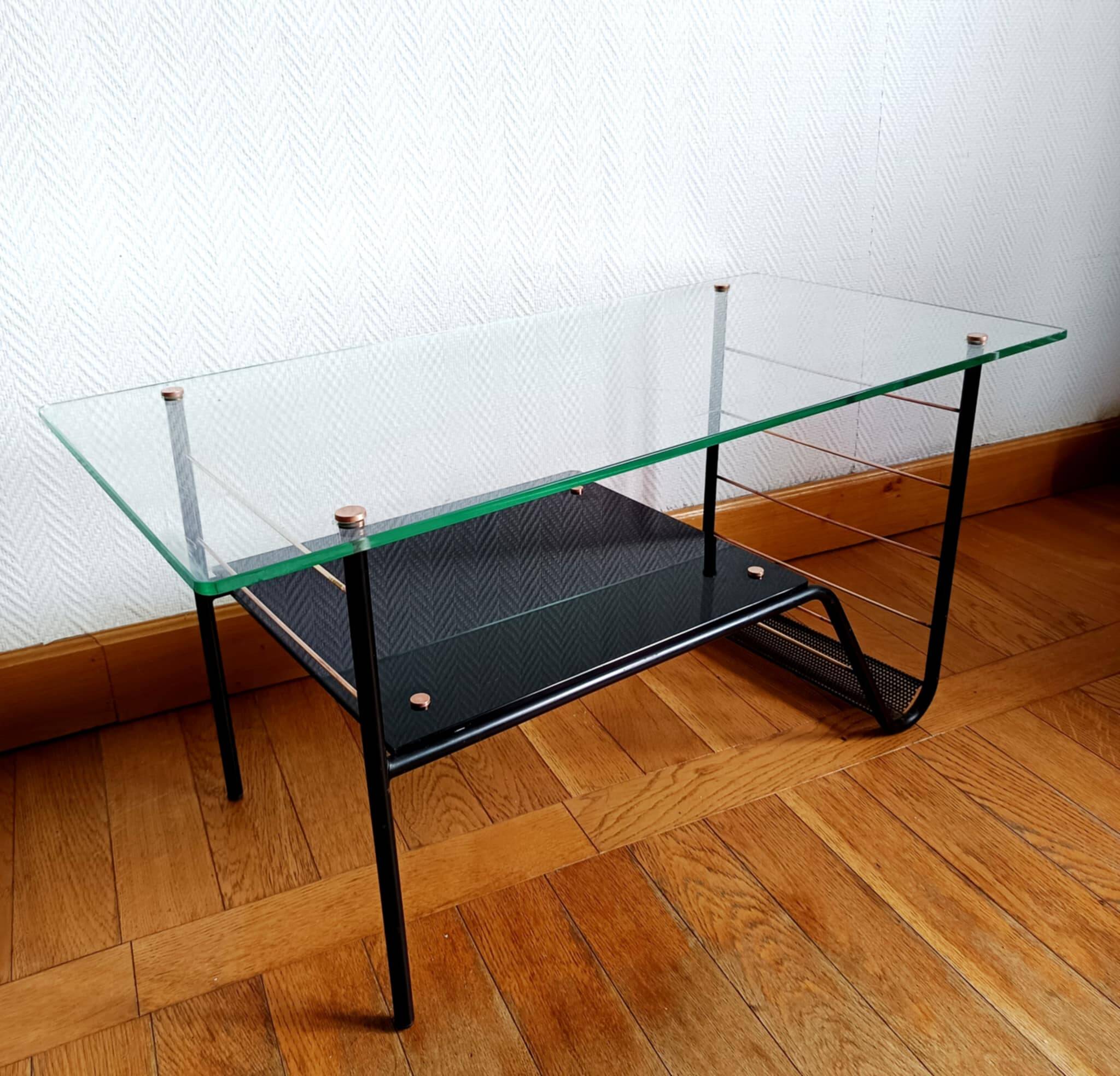 Coffee table by Pierre Guariche for Airborne 1960