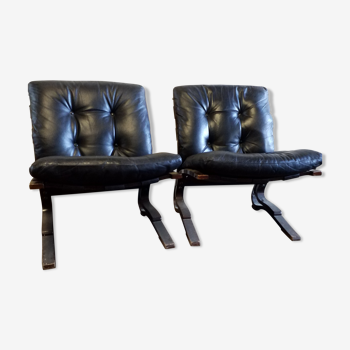 Pair vintage armchairs