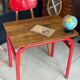 Ensemble bureau et chaise d’écolier