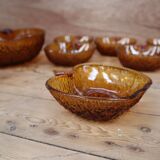 Fruit bowl and its 6 amber bowls from the 70s