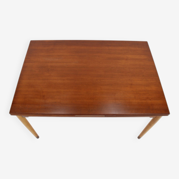 1960s Danish Teak Extendable Dining Table