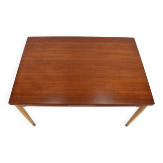 1960s Danish Teak Extendable Dining Table