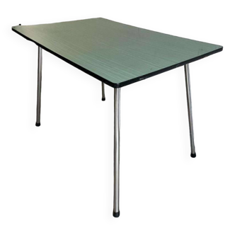 Vintage mint green formica table / kitchen table