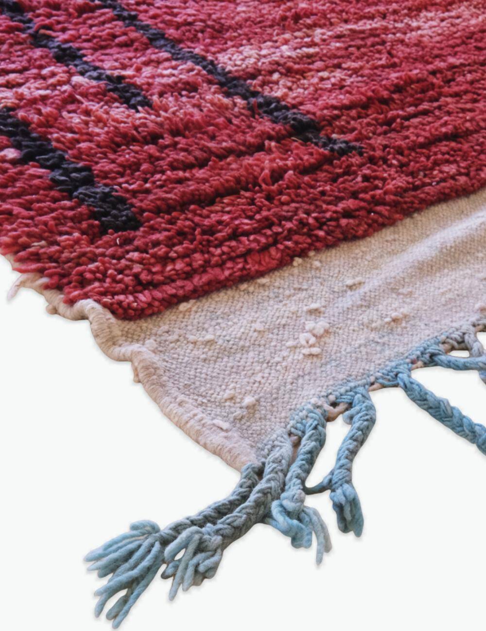 Contemporary Abstract Rug - 380 x 316 cm