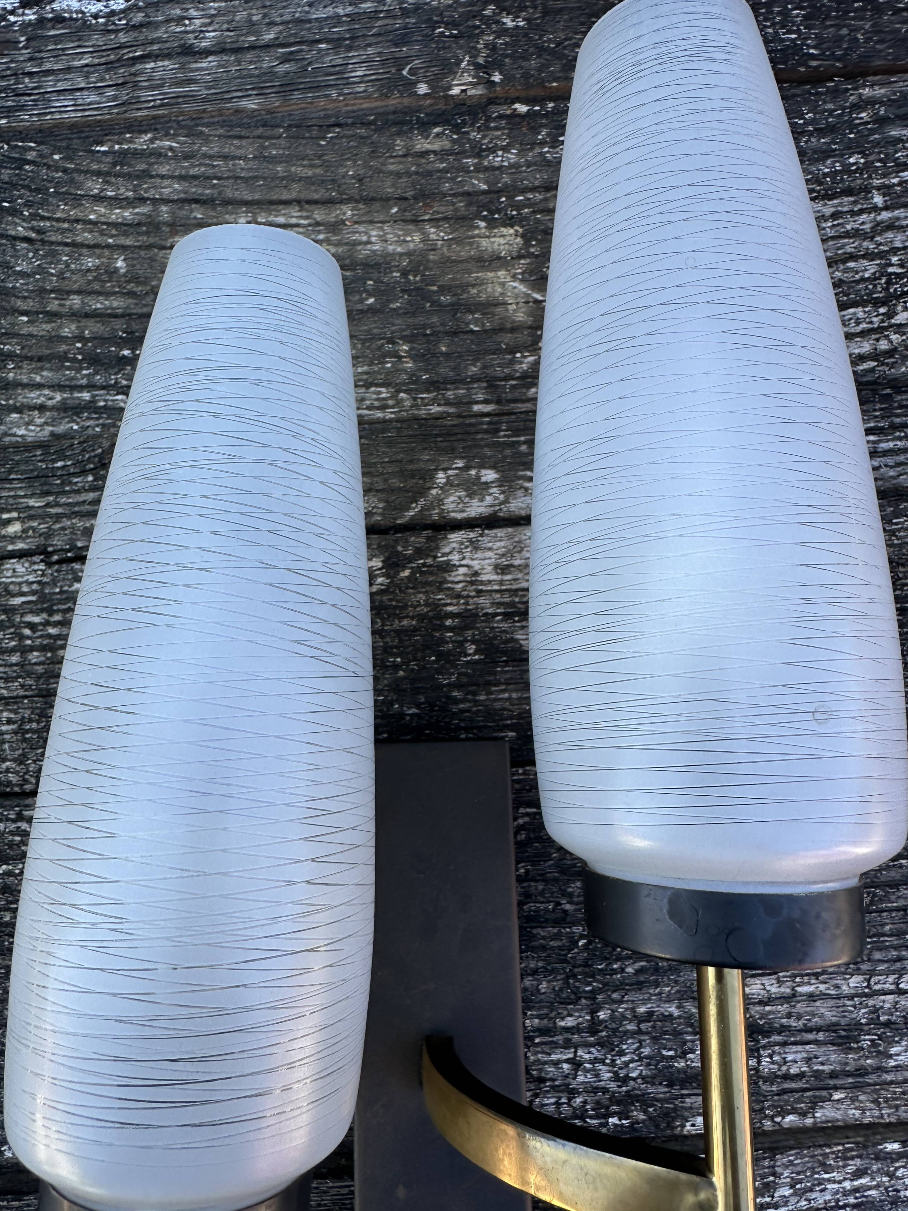 Lunel double wall light in brass and metal, vintage 1950s