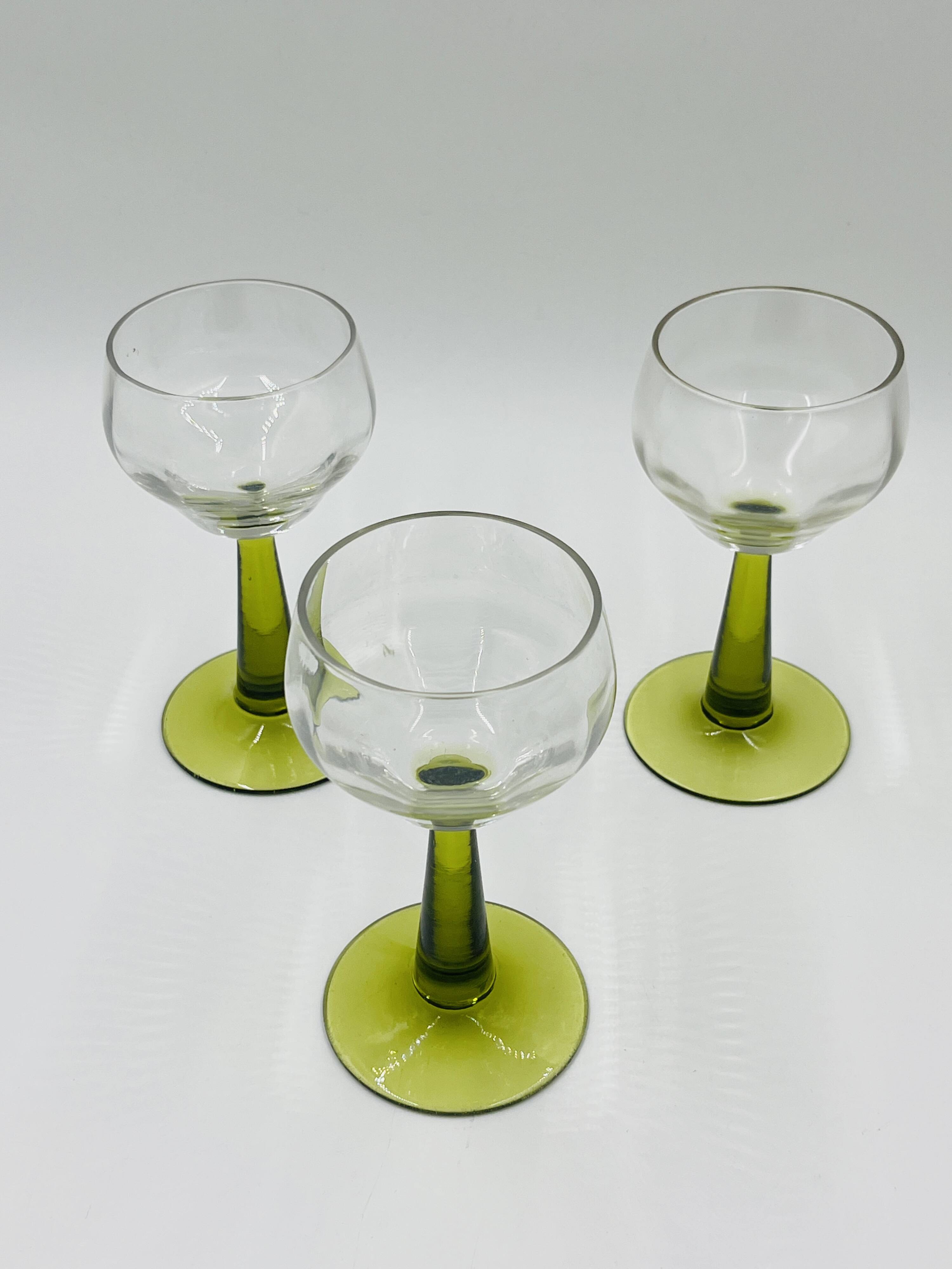 Lot de 3 verres à vin Roemer lisses