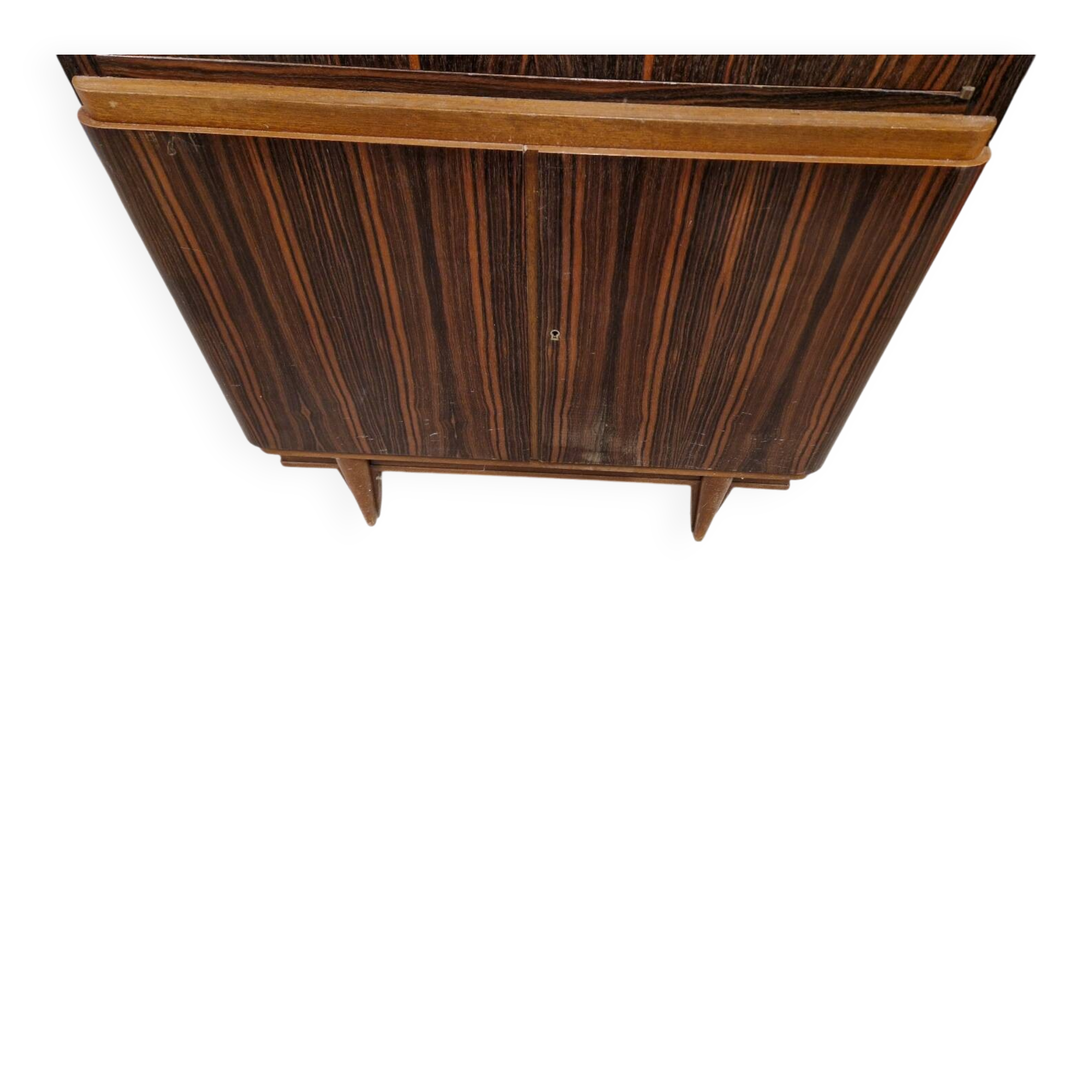 Art Deco shop window