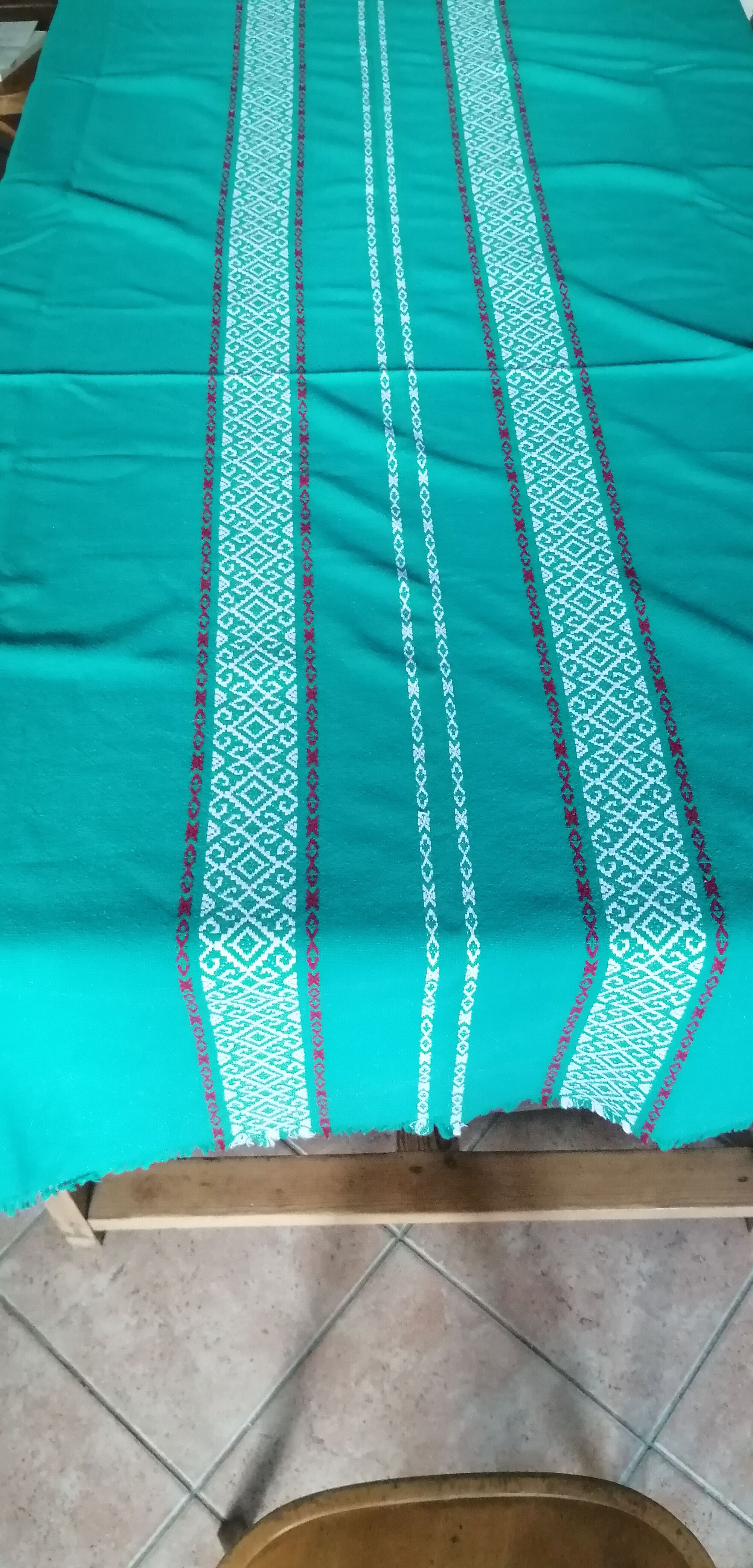 Tablecloth and 8 matching towels Old Green Basque