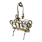 Porte revues en bronze et laiton ajouré XX siècle
